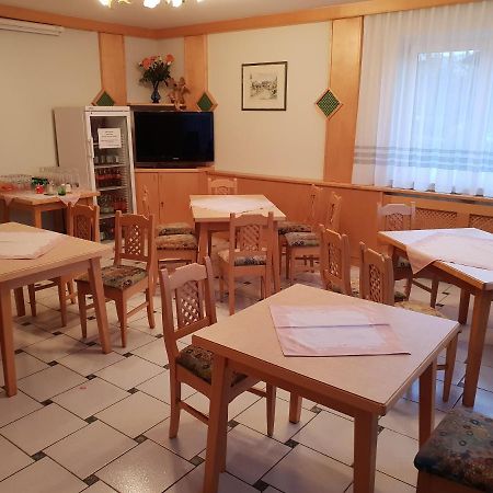 Restaurant Gaestehaus Seiger Sankt Lorenzen bei Knittelfeld Dış mekan fotoğraf