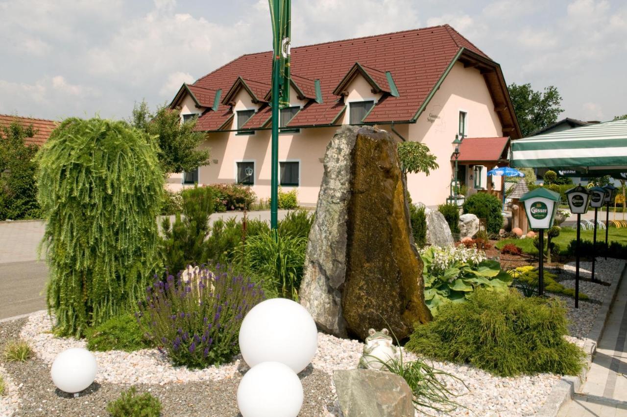 Restaurant Gaestehaus Seiger Sankt Lorenzen bei Knittelfeld Dış mekan fotoğraf