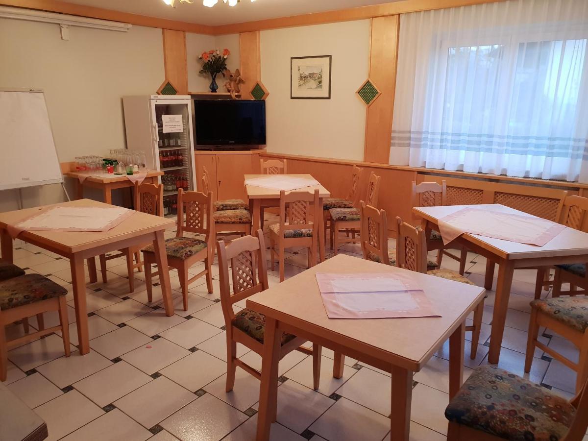 Restaurant Gaestehaus Seiger Sankt Lorenzen bei Knittelfeld Dış mekan fotoğraf